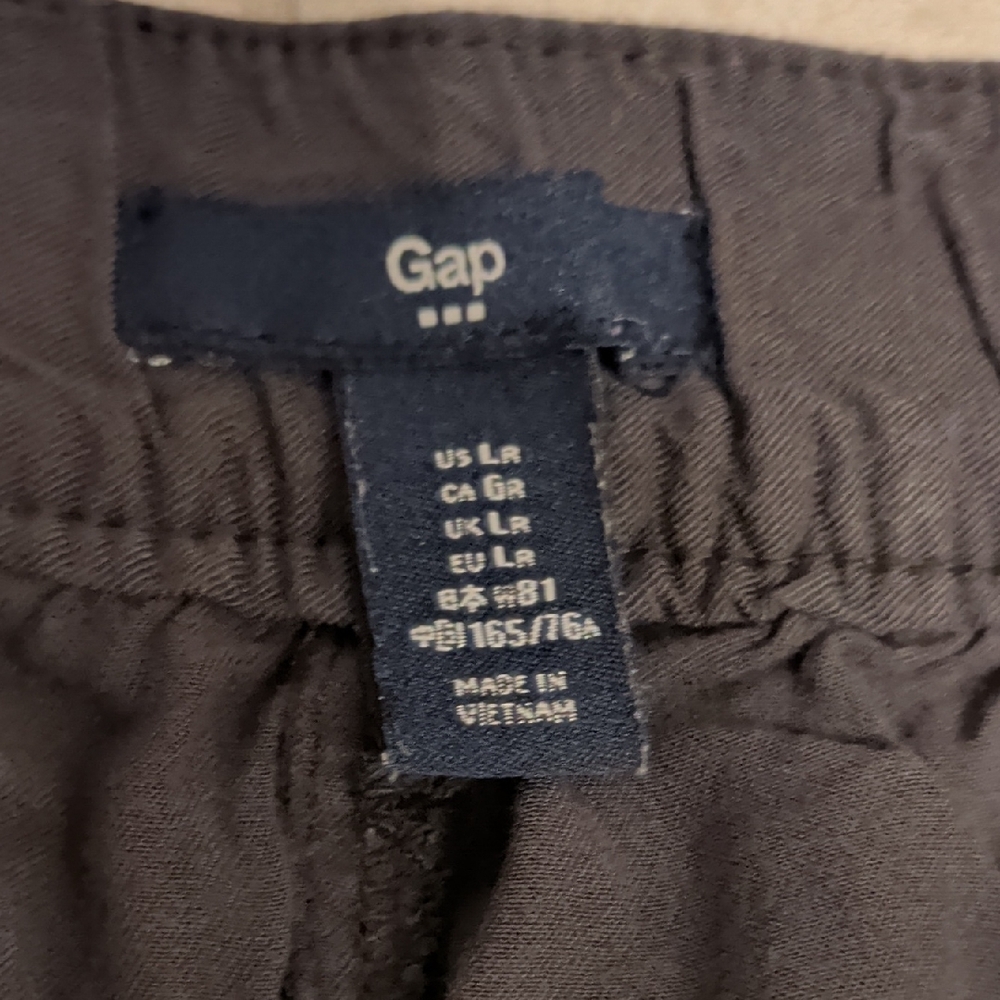 GAP Charcoal Cargo Jogger Pants - Picture 2 of 4